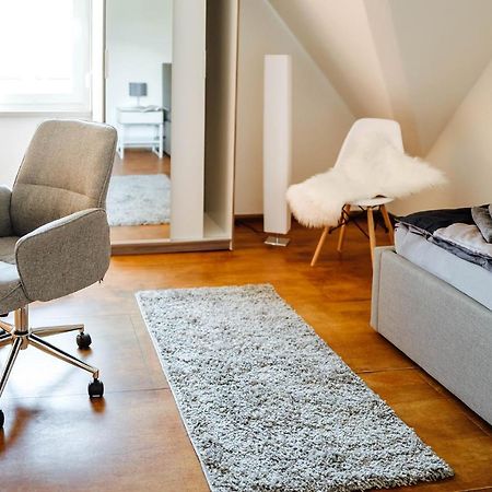 Zimmer In Ruhiger Lage 150M Zur Ta Hamelin Kültér fotó